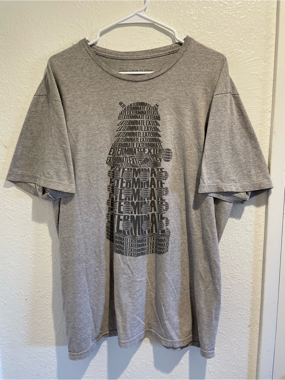 Doctor Who Mens Large Gray Graphic T-Shirt Dalek Exterminate Typography 2XL